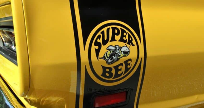 Dodge Super Bee Stripe on a Hemi car