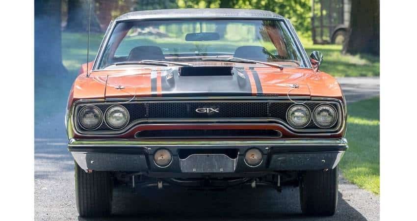 1970 Plymouth GTX with a 440 6BBL engine sold for $91,300 - Mecum Auctions.