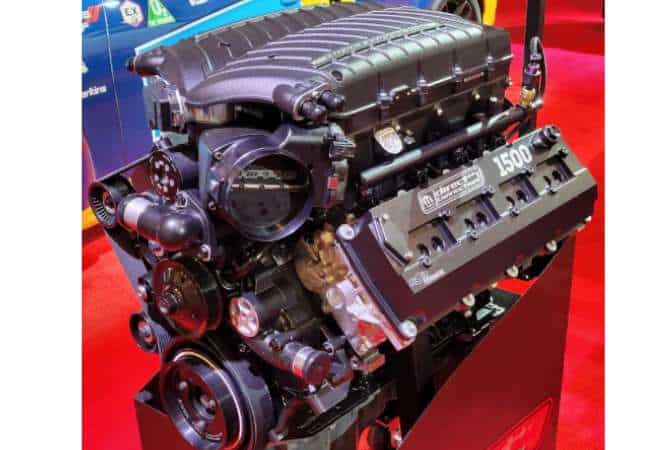 Direct Connection 1500 Hemi Crate Engine