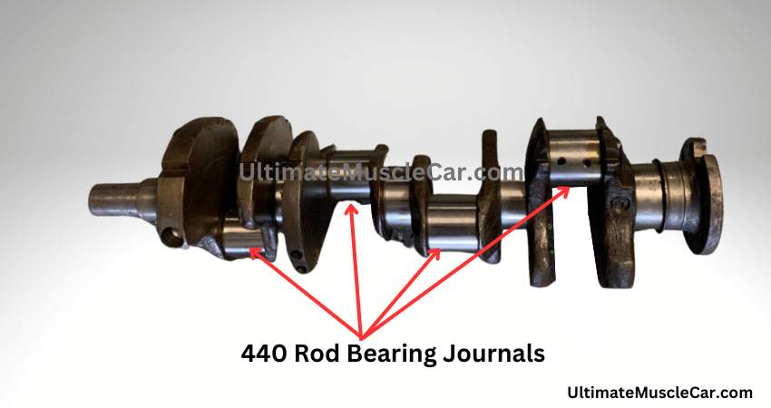 440 crankshaft indicating the rod journals.