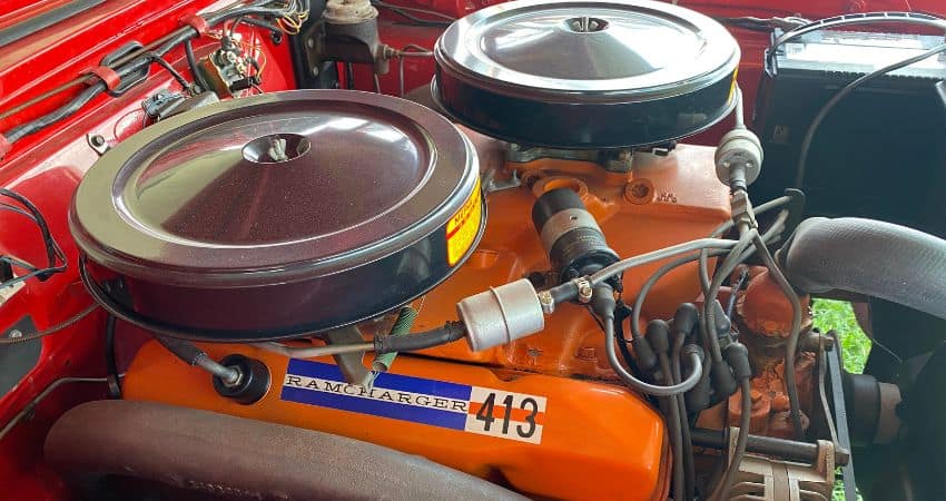 Ramcharger 413 Dodge engine.