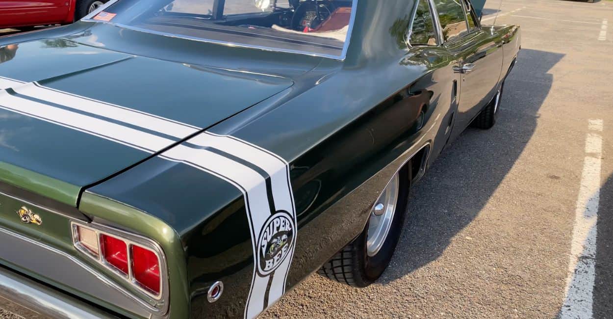 1968 Dodge Super Bee.