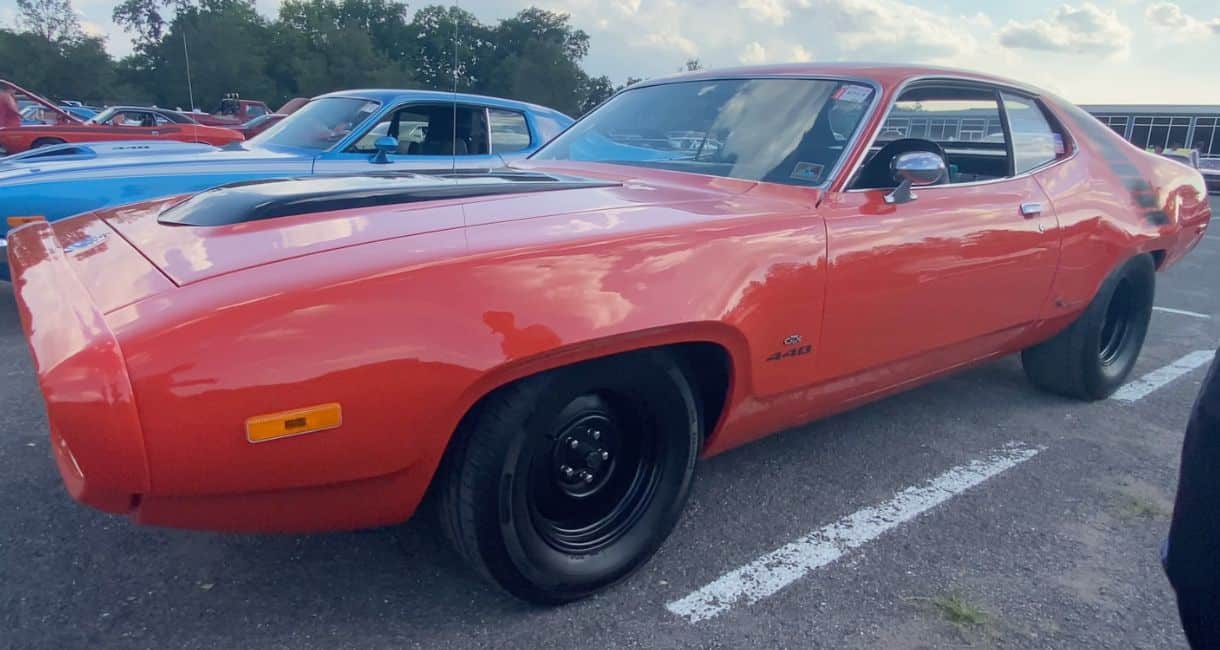 1972 Road Runner GTX with a 440.